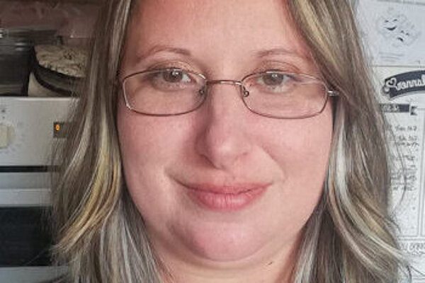 Andrea Glover